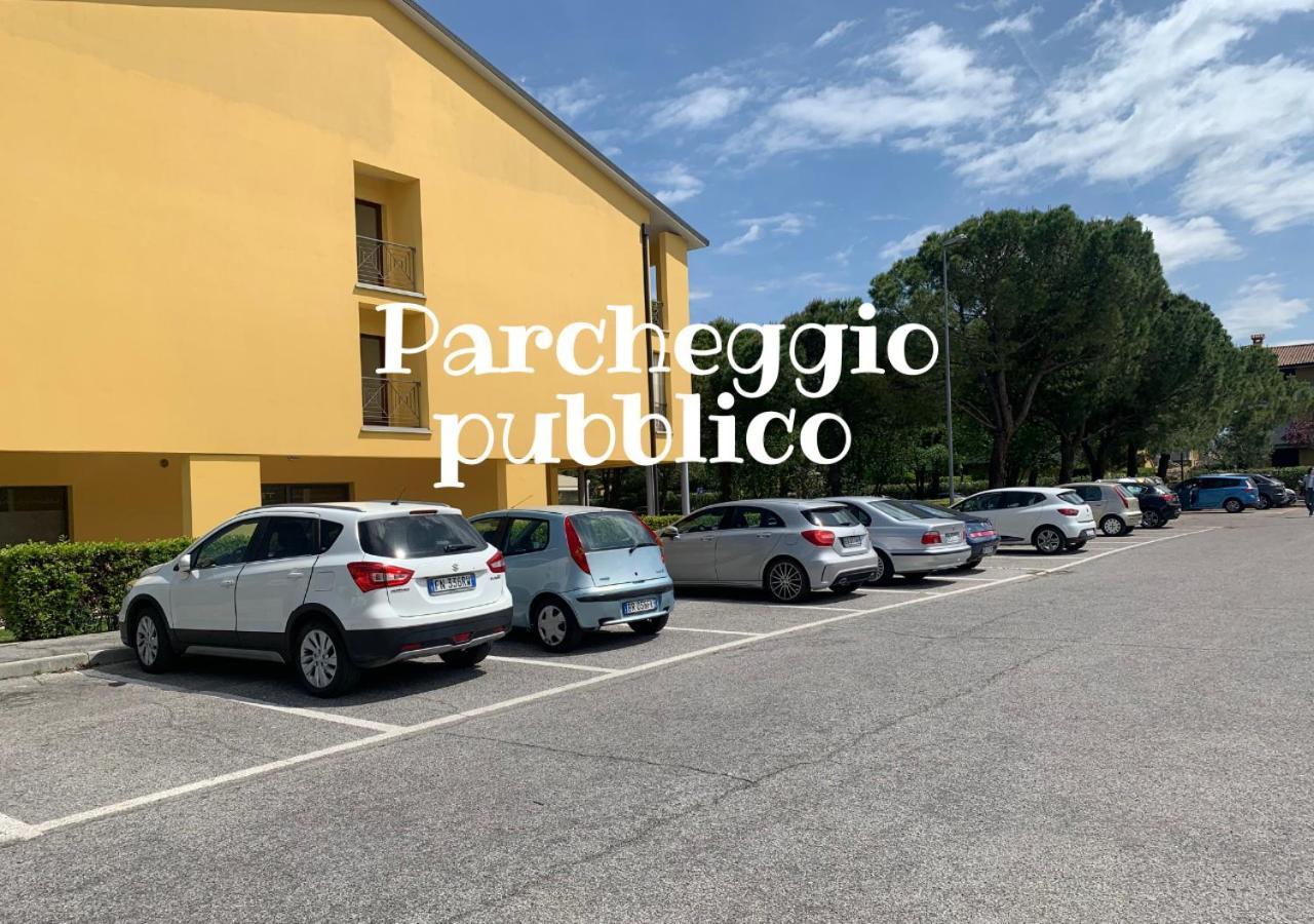 Gardalakeapartment a Sirmione Bagian luar foto